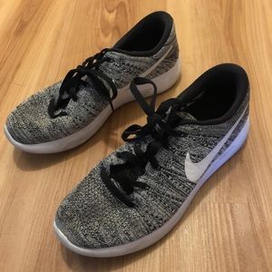 Nike lunar epic flyknit lunarlon sneakers 2016